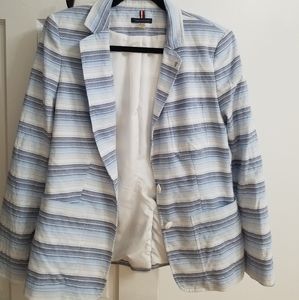 Tommy Hilfiger womens summer jacket. Size 14. Never worn.